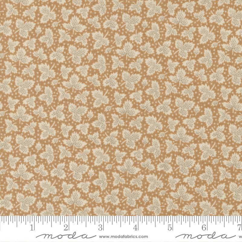 13946 13 Chateau de Chantilly Tea By-the-Yard