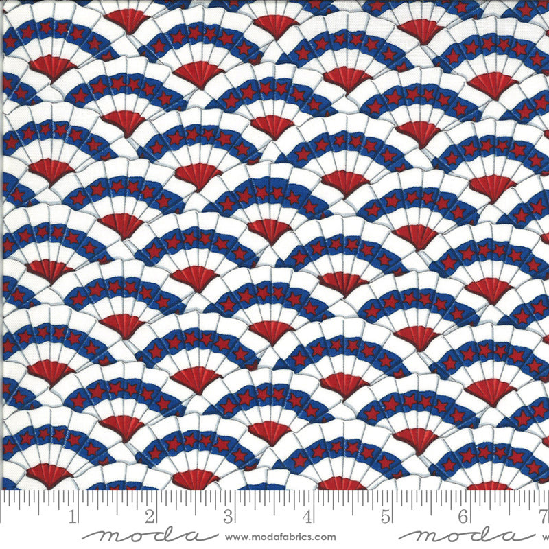 19984 12 America The Beautiful White By-the-Yard