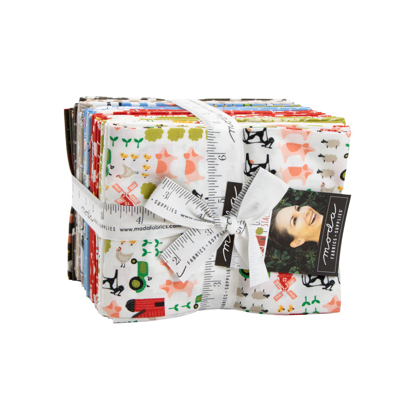20700AB On The Farm Fat Quarter Bundle