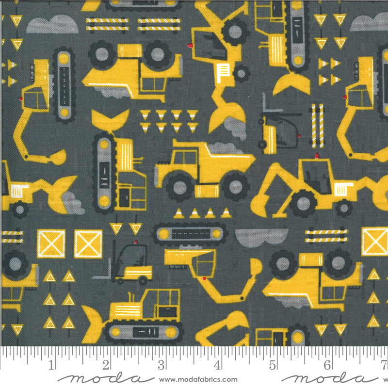 20724 18 On The Go Asphalt Fat Quarter