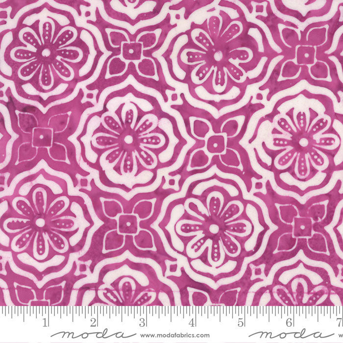 27250 277 Latitude Batiks Treasure Sunset 25" End-of-Bolt Piece