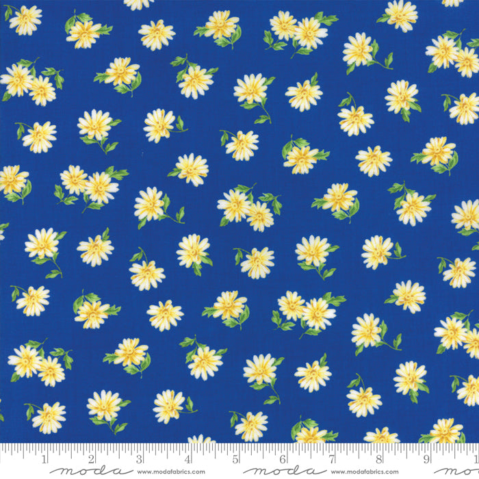 33306 14 Summer Breeze V Royal Fat Quarter