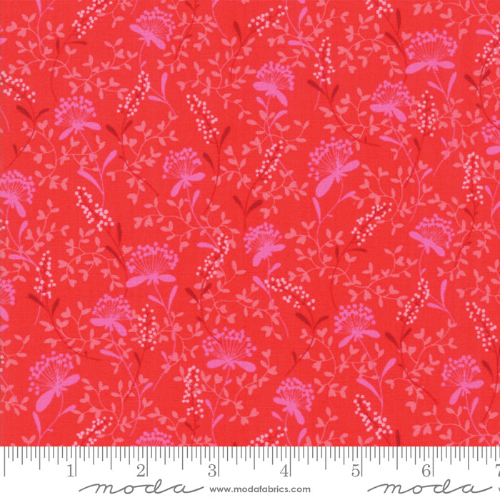33385 15 Wildflowers IX Petunia Fat Quarter