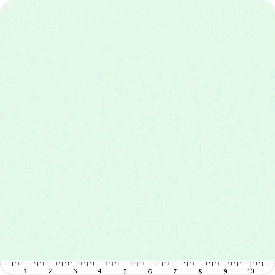 9900 132 Bella Solids Breeze Fat Quarter