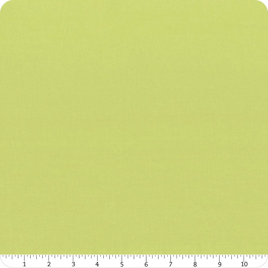 9900 134 Bella Solids Pistachio Fat Quarter