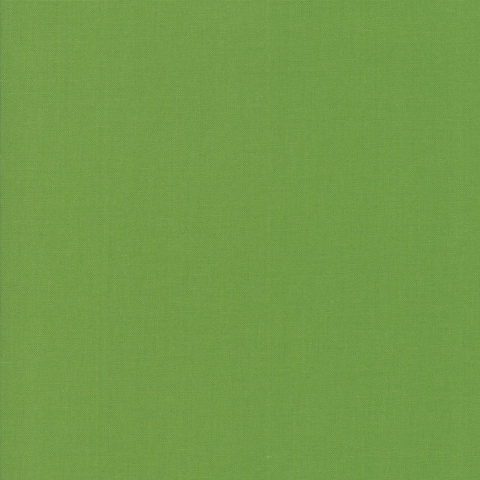 9900 228 Bella Solids Fresh Grass By-the-Yard