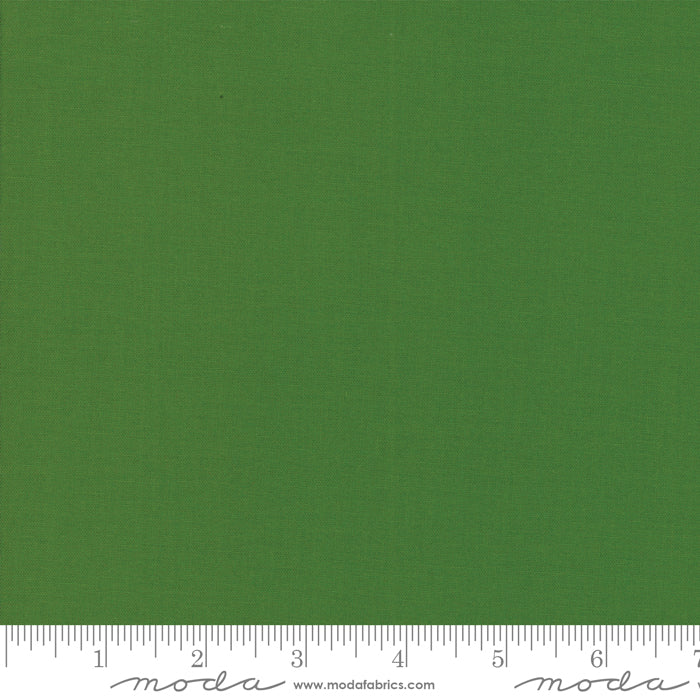 9900 234 Bella Solids Evergreen By-the-Yard
