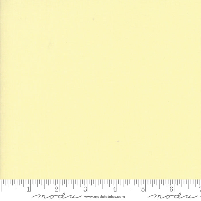 9900 28 Bella Solids Butter By-the-Yard