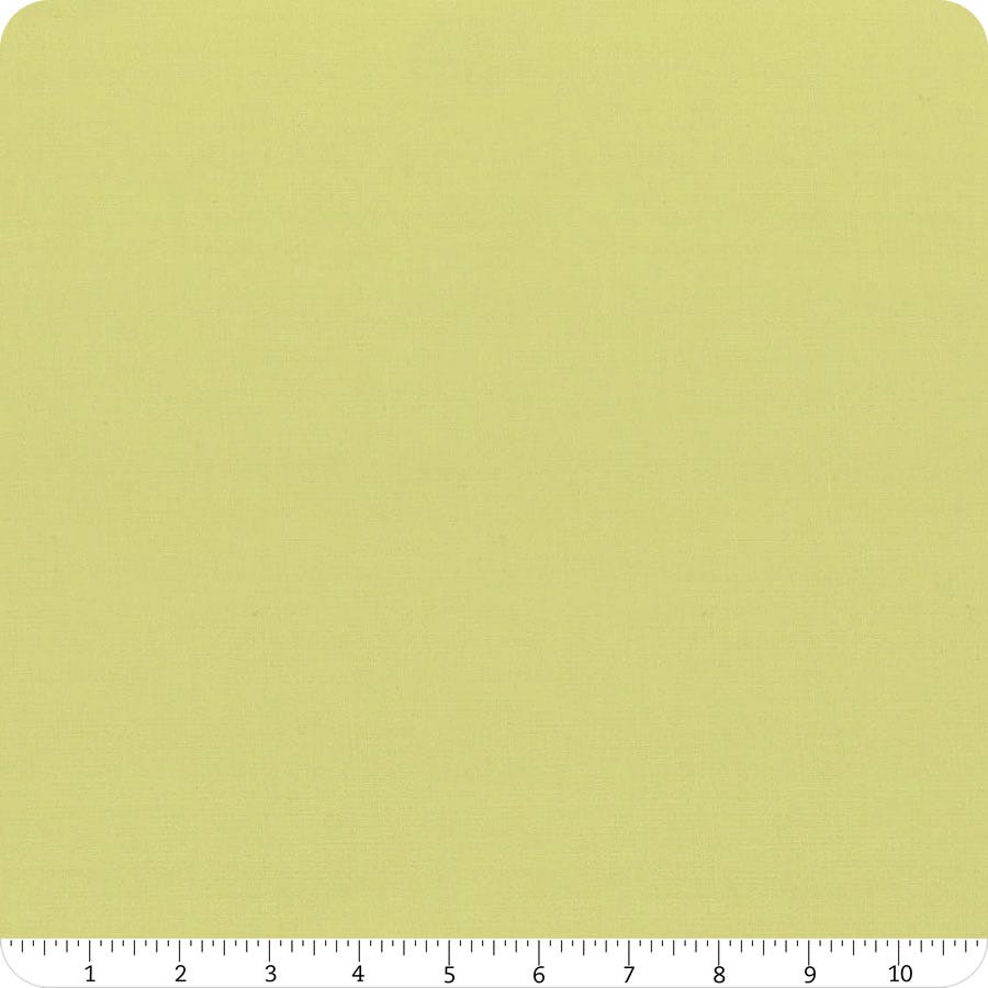 9900 73 Bella Solids Clover By-the-Yard